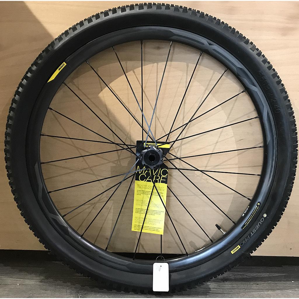 FAIT Roue Mavic XA Pro Carbon AV 27"5 Non Boost