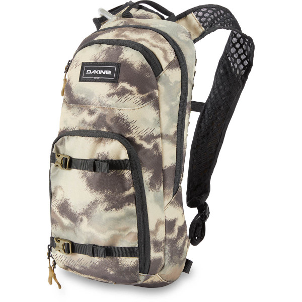 Sac Dakine Session 8L