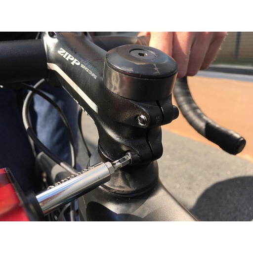 [48] REGLAGE JEU DE DIRECTION INT.